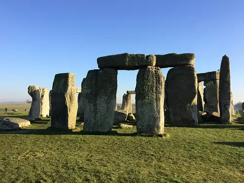 Tour of Stonehenge and Bath from London | Private tour up to 5 people